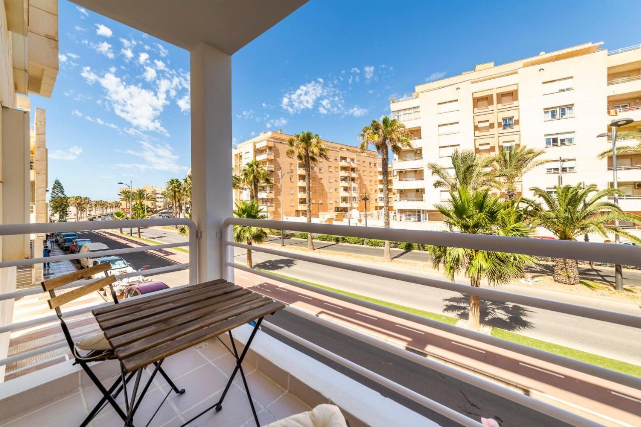 Apartamento Faro 2 Рокетас де Мар Екстериор снимка