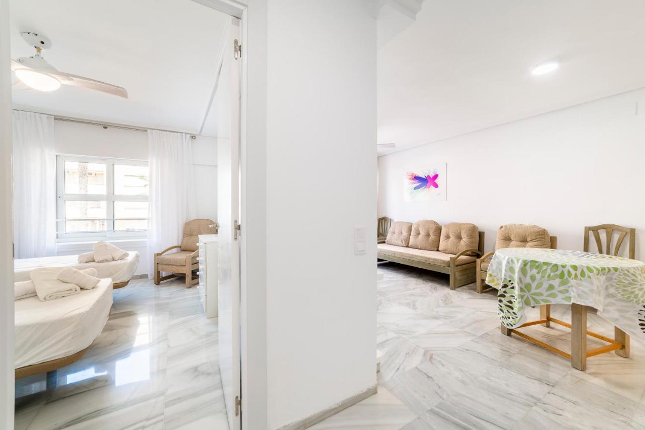 Apartamento Faro 2 Рокетас де Мар Екстериор снимка